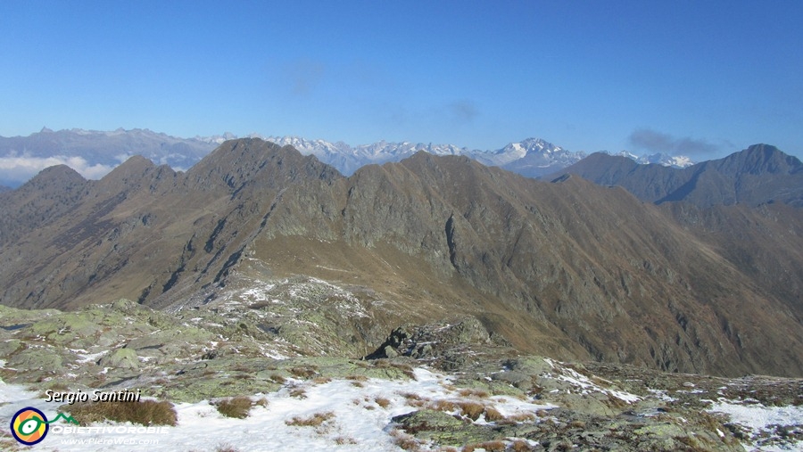 34 Cresta da percorrere dopo il passo del Verobbio.JPG